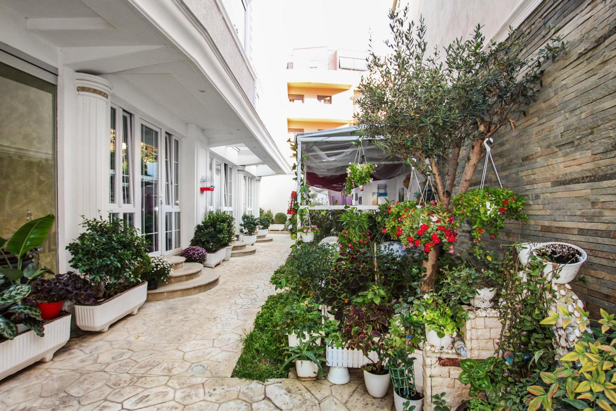 Rezidence Tredi City Center Tirana Extérieur photo
